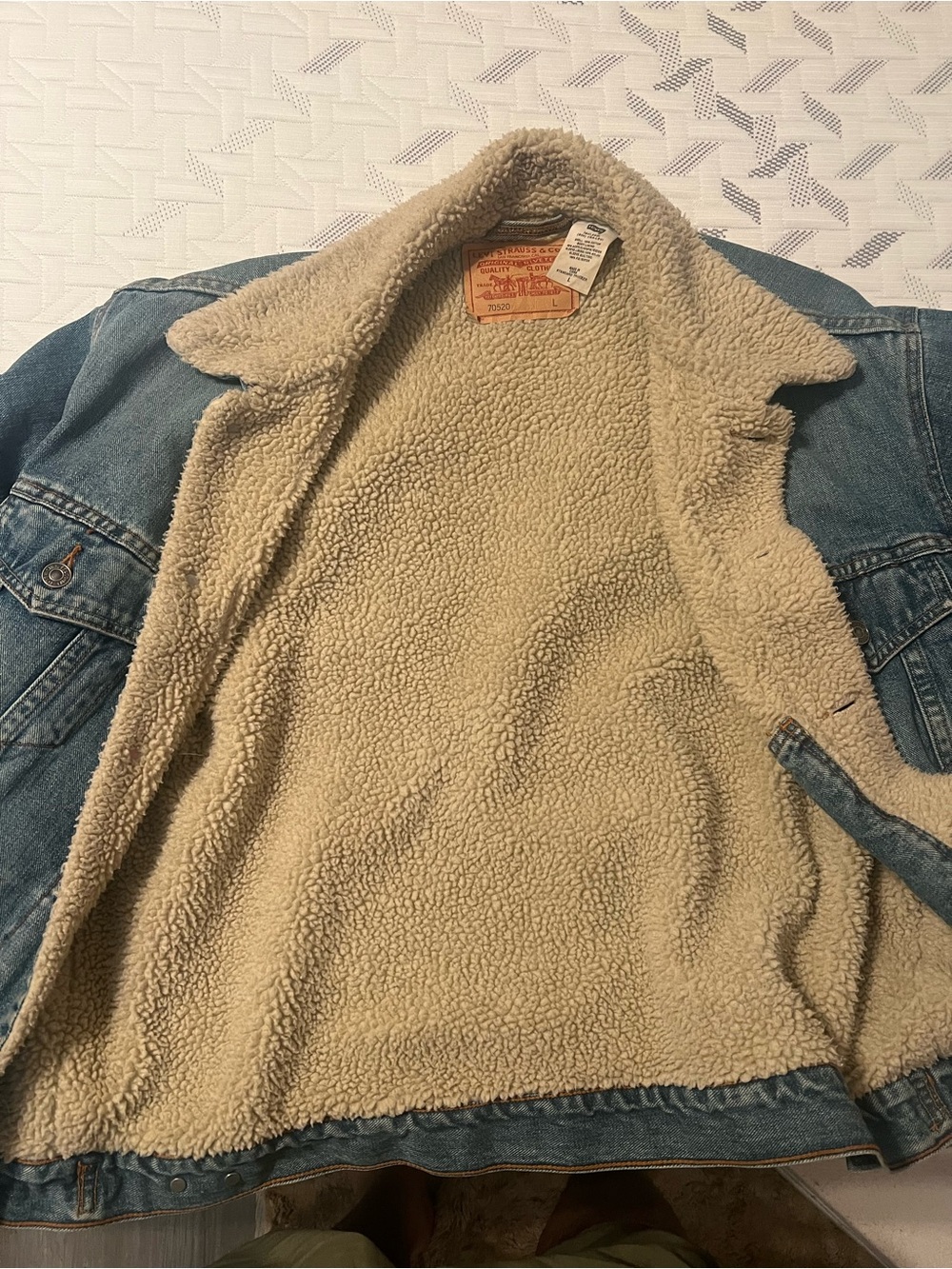 Vintage Levi’s Sherpa trucker large